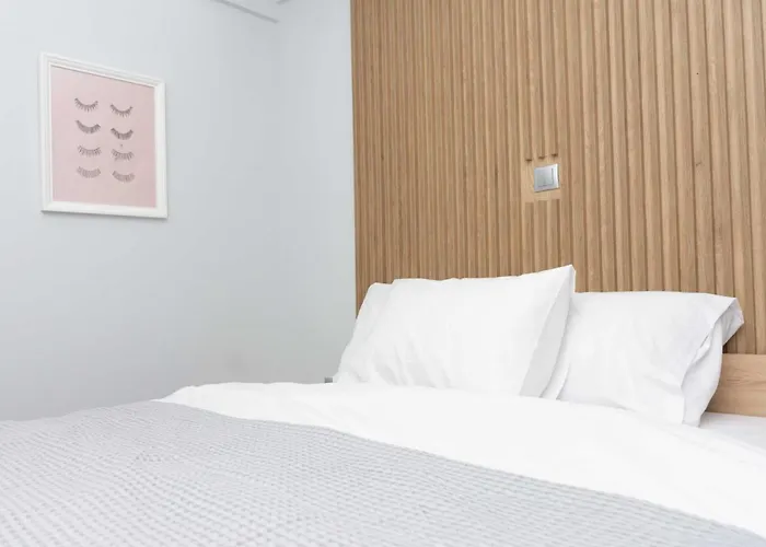 Luxury In Centre Daire Selanik